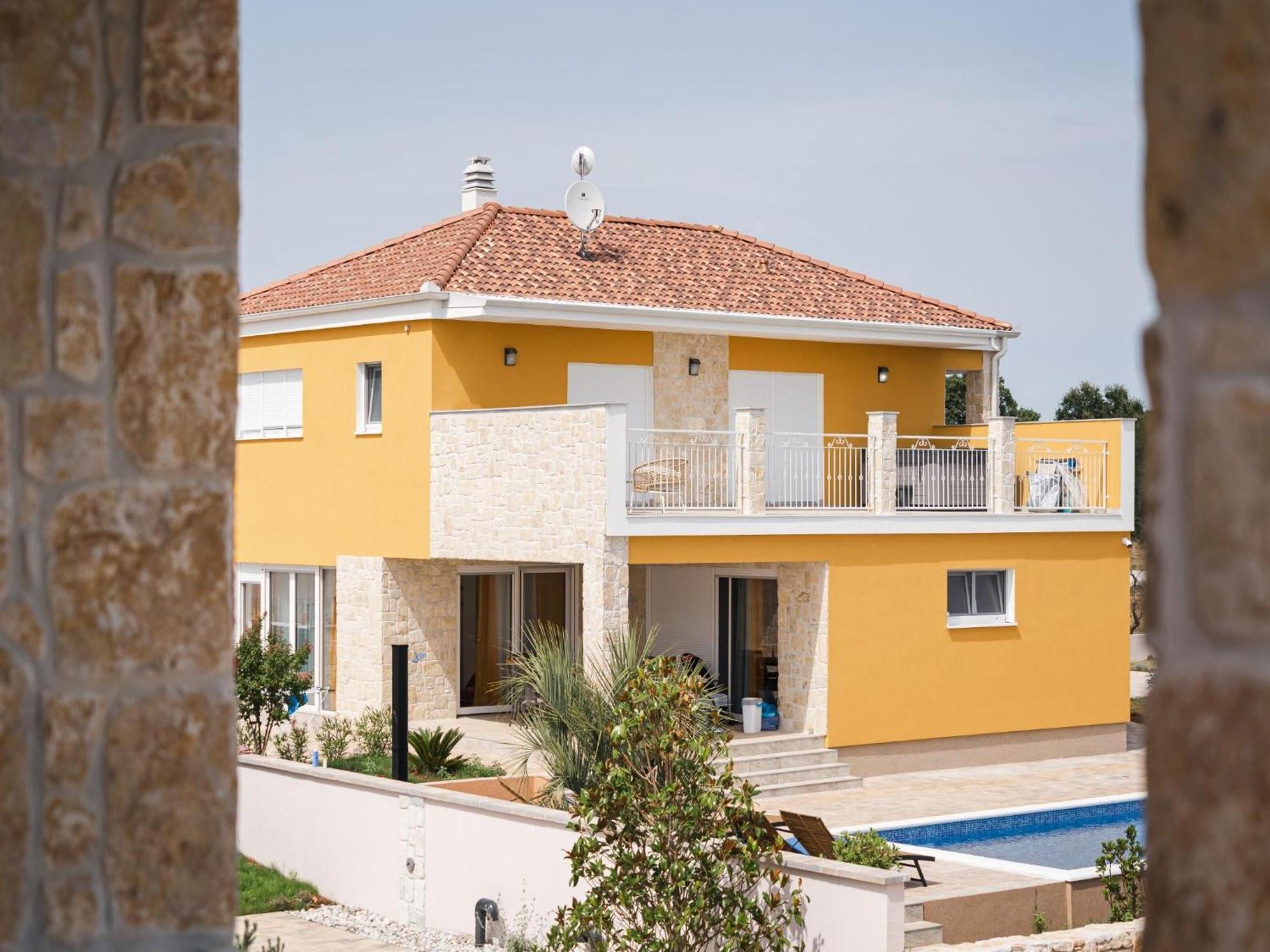 Basilica Villa *